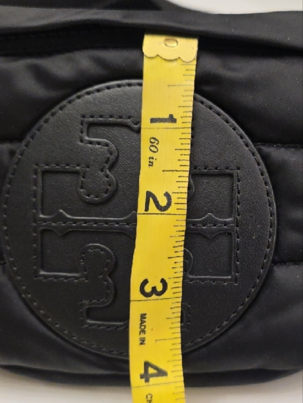 Tory Burch Black Quilted Logo Crossbody Pouch - Picture 3 of 6